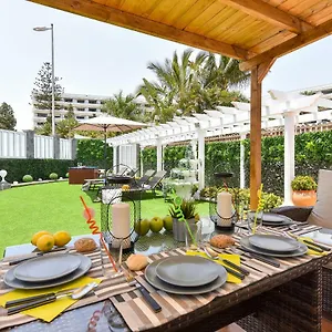  Holiday home Jacuzzi & Garden Spain